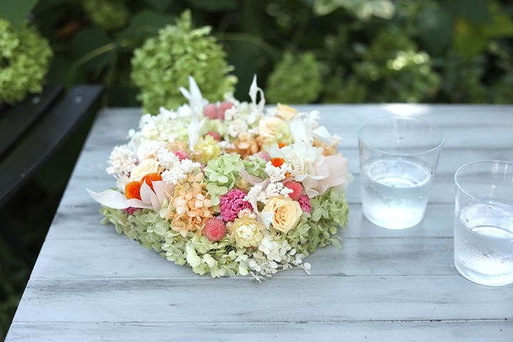 プリザーブドフラワーのリース