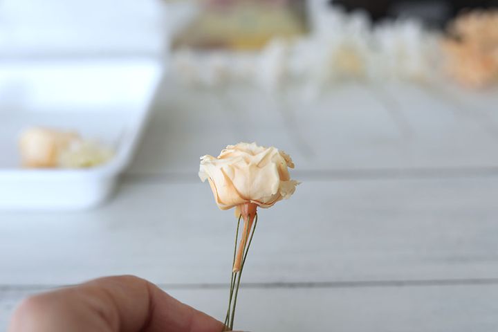 バラのワイヤリング