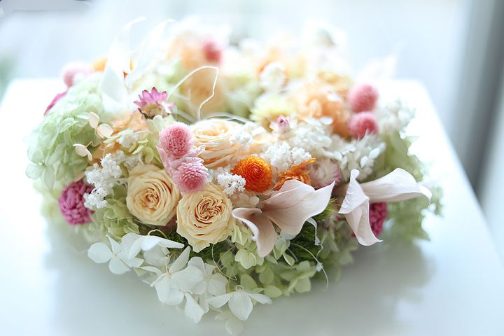 プリザーブドフラワーのリース