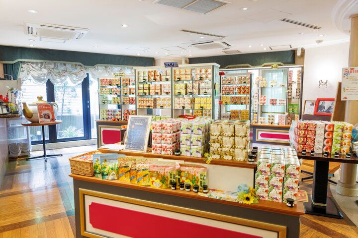 140種類以上のフレーバーティーが飲み放題。優雅な洋館が非日常に誘う、吉祥寺「ムレスナティー東京店」