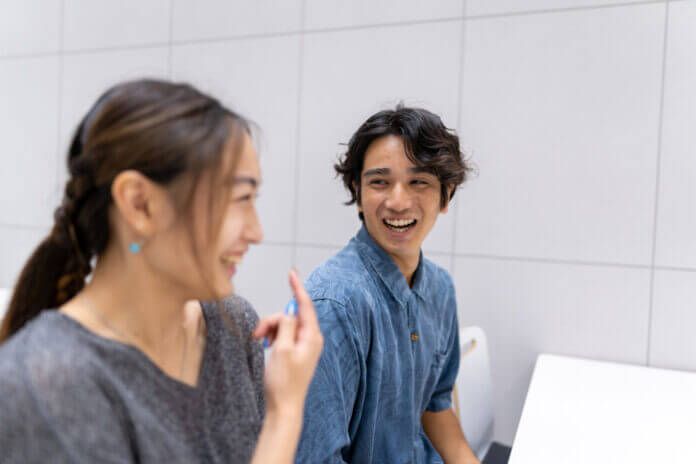 実はモテる⁉ 年齢が上がるほど「バツあり」が魅力的に見えるワケ