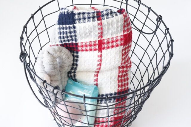ダイソー ワイヤークラフトバスケット（丸形） 収納