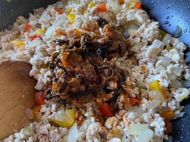 ガパオライス調理