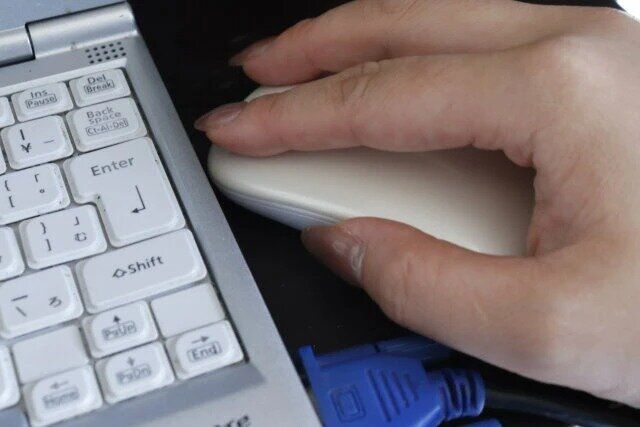 ダイソー ワイヤレス静音マウス 使用感