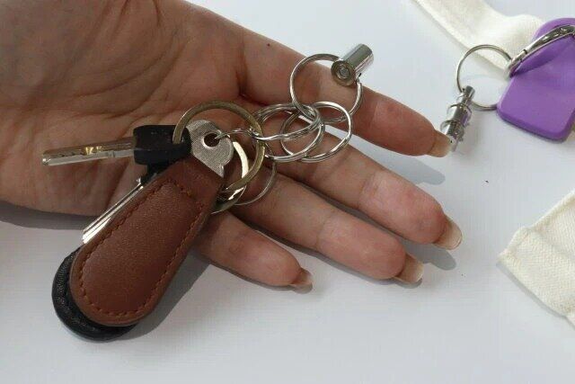 ダイソー 取り外し可能なキーリング 取り外し