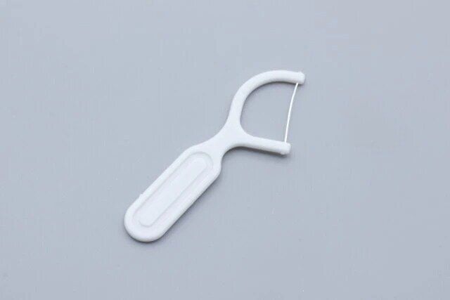 セリア 持ちやすいデンタルフロス