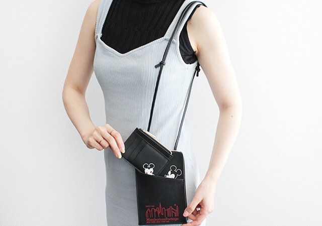 宝島社GLOW10月号増刊付録のマンハッタンポーテージとミッキーマウスコラボのお出かけスマホポシェットとカード＆コイン入れ1