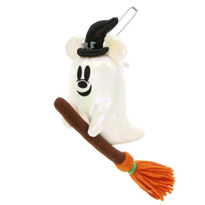 ほうきに乗ったゴーストが楽しそう！