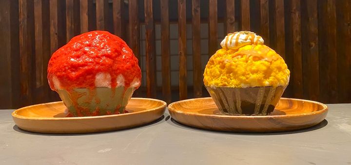 写真左から「いちごミルク（フルサイズ）」、「かぼちゃのバタースコッチ（ハーフサイズ）」