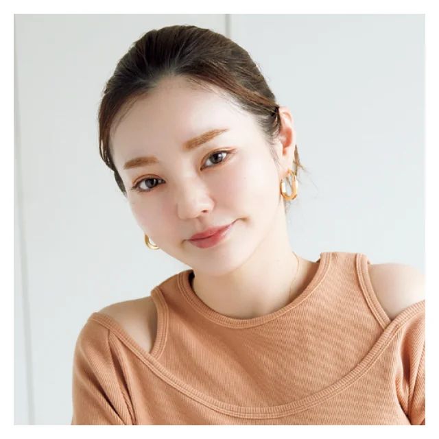 藤井明子さんの美肌の秘訣は？ スキンケアや、ベースメイクなどおすすめ美容法を公開！ 愛用コスメもチェック_2