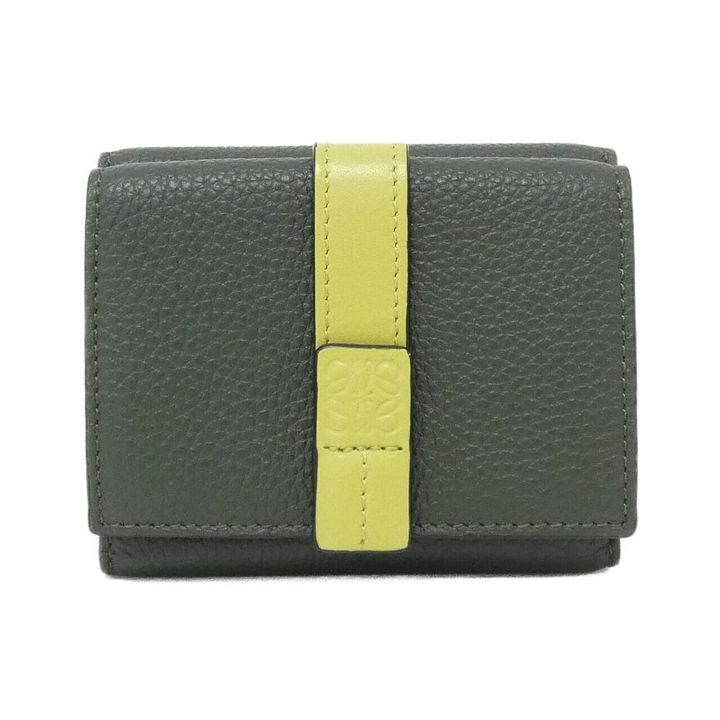 ロエベの三つ折り財布