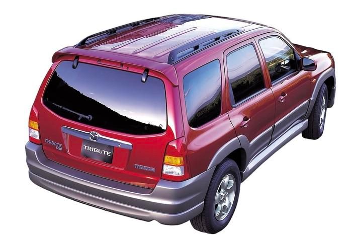 マツダ トリビュート