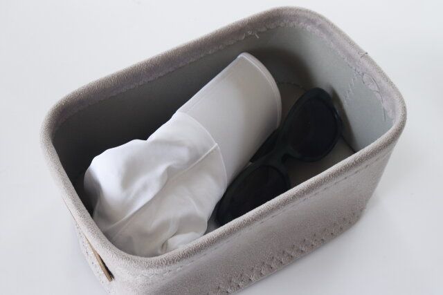 ダイソー 持ち手付スエード調収納ボックス お出かけグッズ