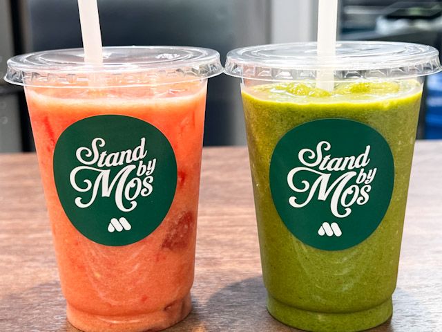 「Stand by Mos」の「モストマトジュース」と「モスグリーンスムージー」
