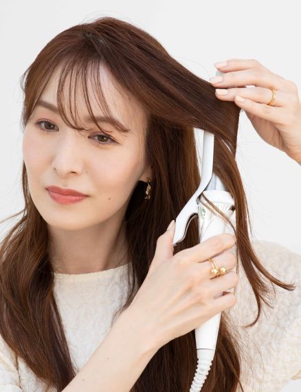 湿度に負けない大人ロングの作り方１