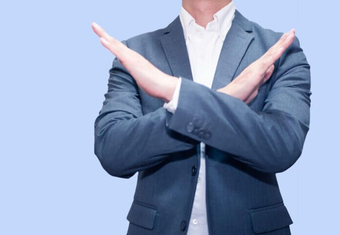 好きな人でも冷める… 実は「男性が苦手なボディタッチ」4選