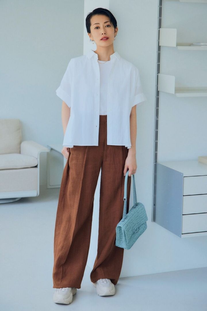 ベイジ, バナナリパブリック ウノアエレ ココシュニック チャールズアンドキース