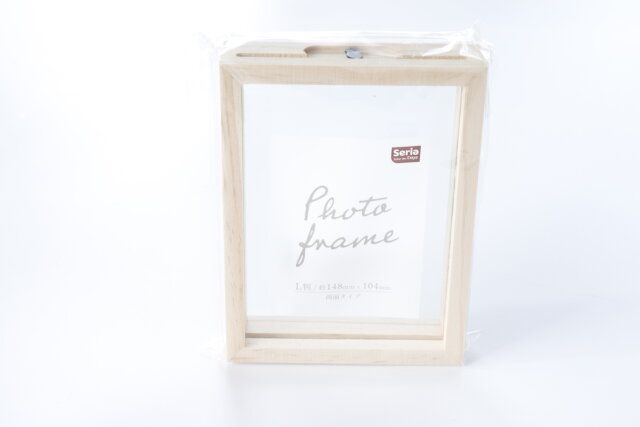 100均セリアの両面タイプフレーム1