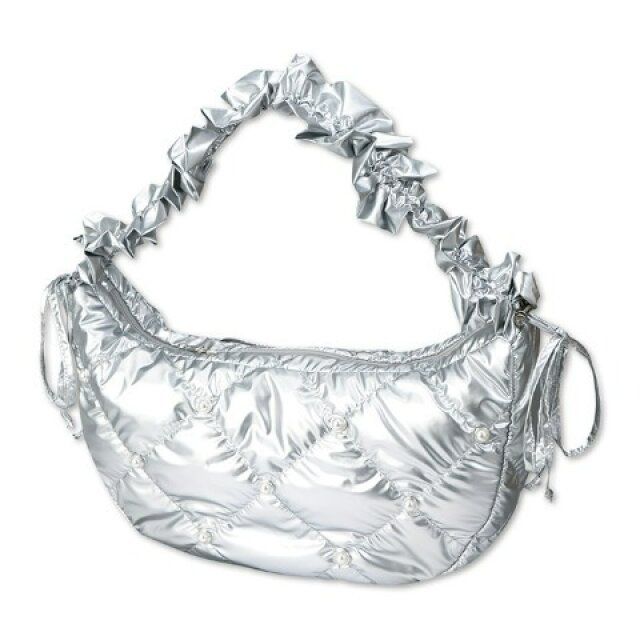 しまむらのキルトショルダーバッグ