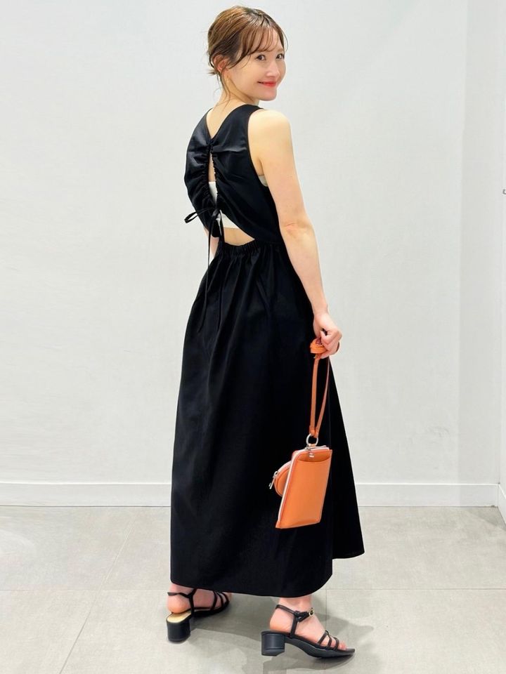 画像2: 出典：GU