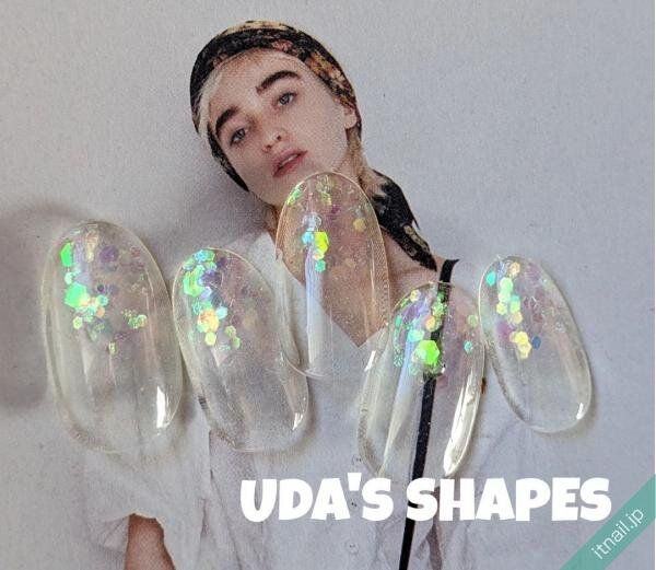 ウダズシェイプスが投稿したネイルデザイン [photoid:I0126681] via Itnail Design (739214)