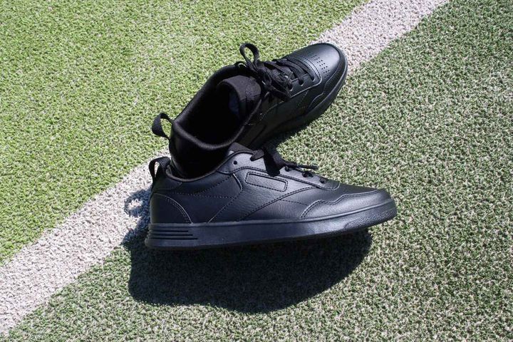 画像: （紳士）コートスニーカー各¥8,990（税込）／無印良品 www.muji.com