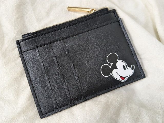 ミッキーマウスカードケースイラスト