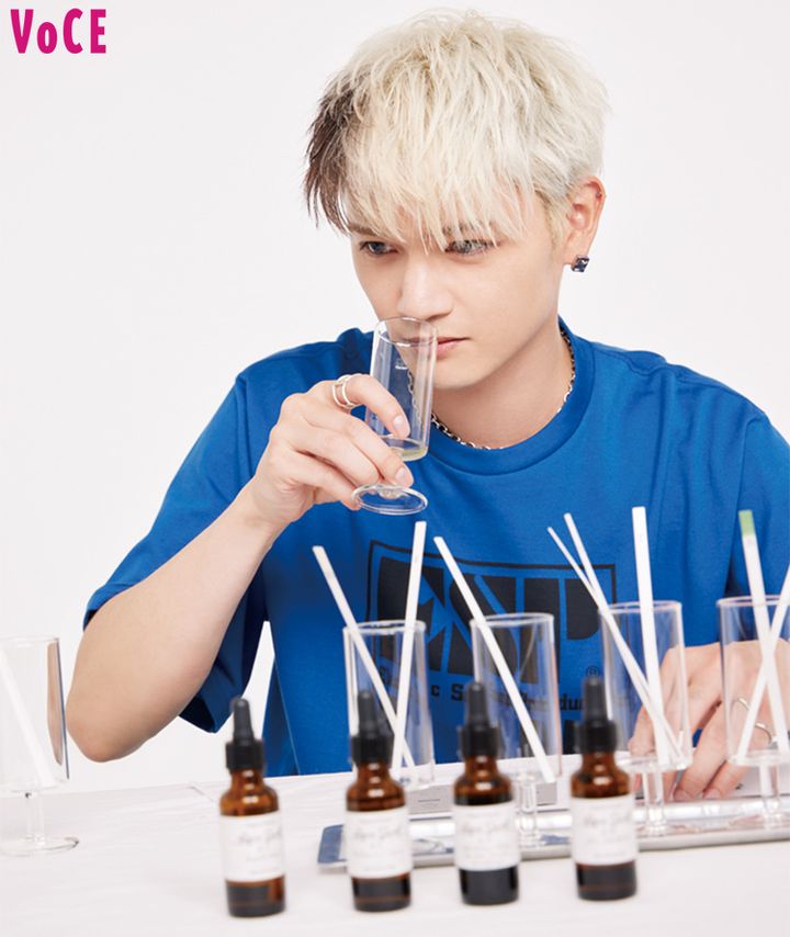 RYOJI「夏の夜。体温で温められた 香りがふわりと立ち上る。 イメージしたのはそんな瞬間」