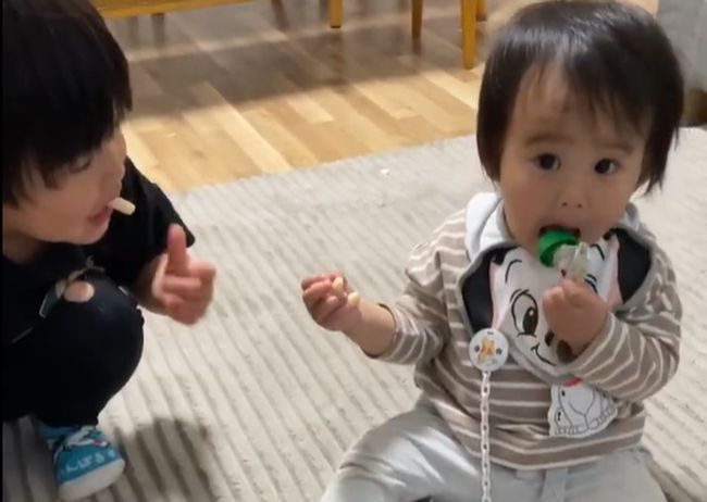 このきょうだい、仲良すぎ！