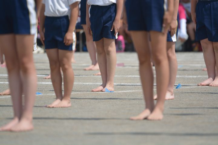 女子小学生 知られざる女子小学生“体毛のお手入れ事情” 低年齢化が進む驚きの「4人に1人」のデータ、母の悩みも判明 | TRILL【トリル】