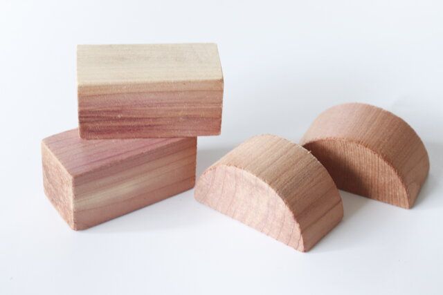 スリーコインズ シダーウッドオーナメント 消臭剤