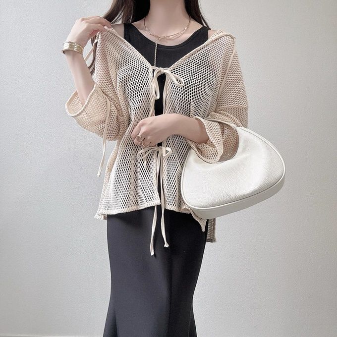 GU「ブラフィールクロップドアメリカンスリーブタンクトップ」