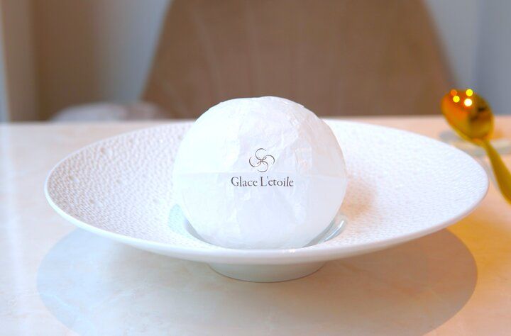 美しいアイスクリームとドリンクのペアリングをコース仕立てで楽しむ♪東麻布「Glace L'etoile」