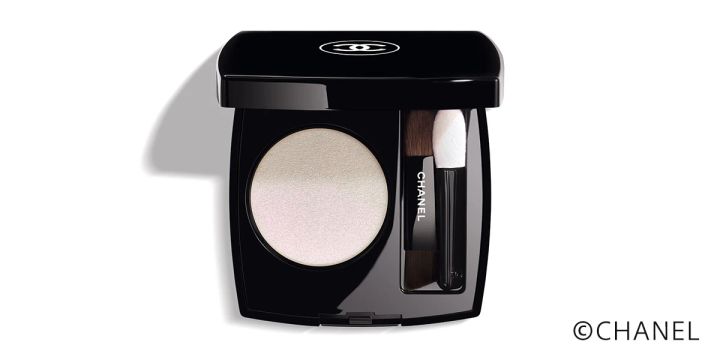 【人気色①】シャネル オンブル エサンシエル 220