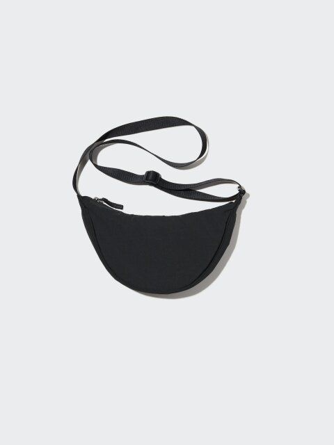 2024ユニクロ黒ラウンドミニショルダーバッグ