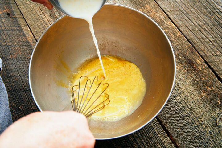 子どもと一緒に簡単に作れる！ファミリーキャンプで活躍するキャンプ飯集