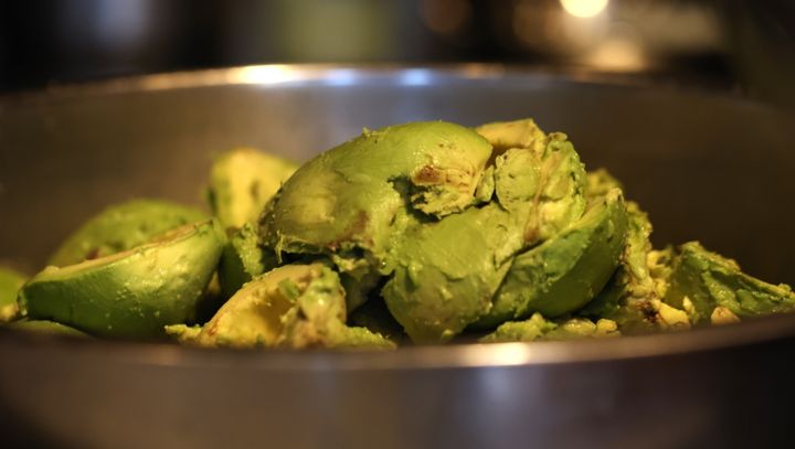 日本代表選手が怒る！？みんな大好きな野菜サラダを吉田麻也が明かす 「これがないとみんな怒る」