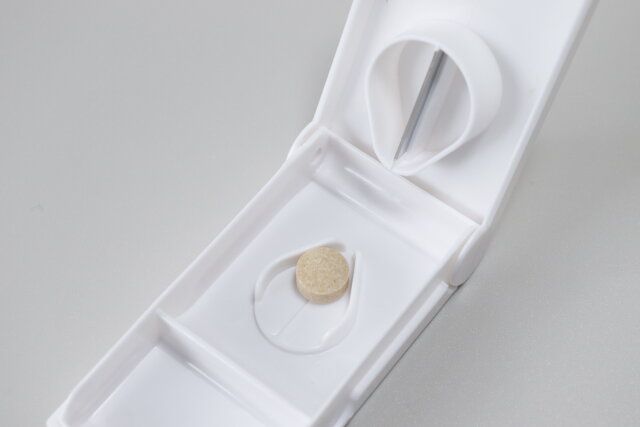 セリア ピルカッターケース 使い方