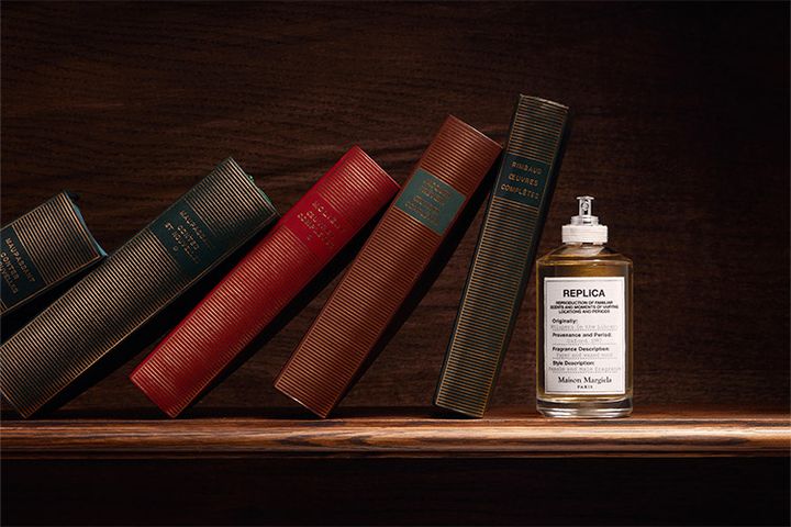 レプリカ オードトワレ ウィスパー イン ザ ライブラリー