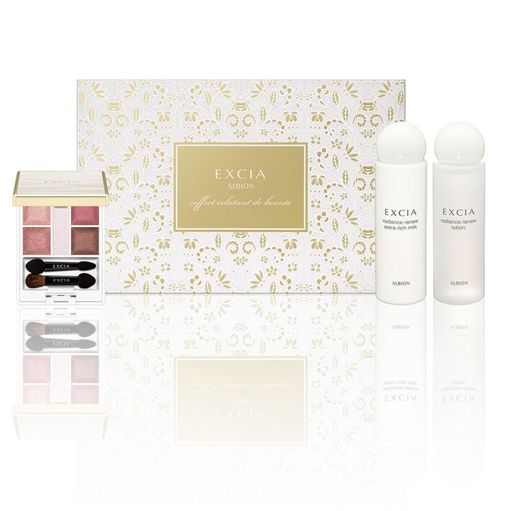 【エクシアのクリスマスコフレ2024】目元も素肌も輝くコフレが登場！