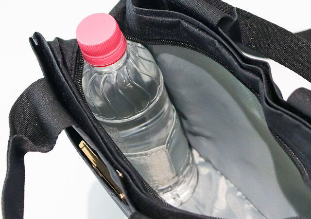 宝島社studio CLIPのムック付録の黒ショルダーバッグ9