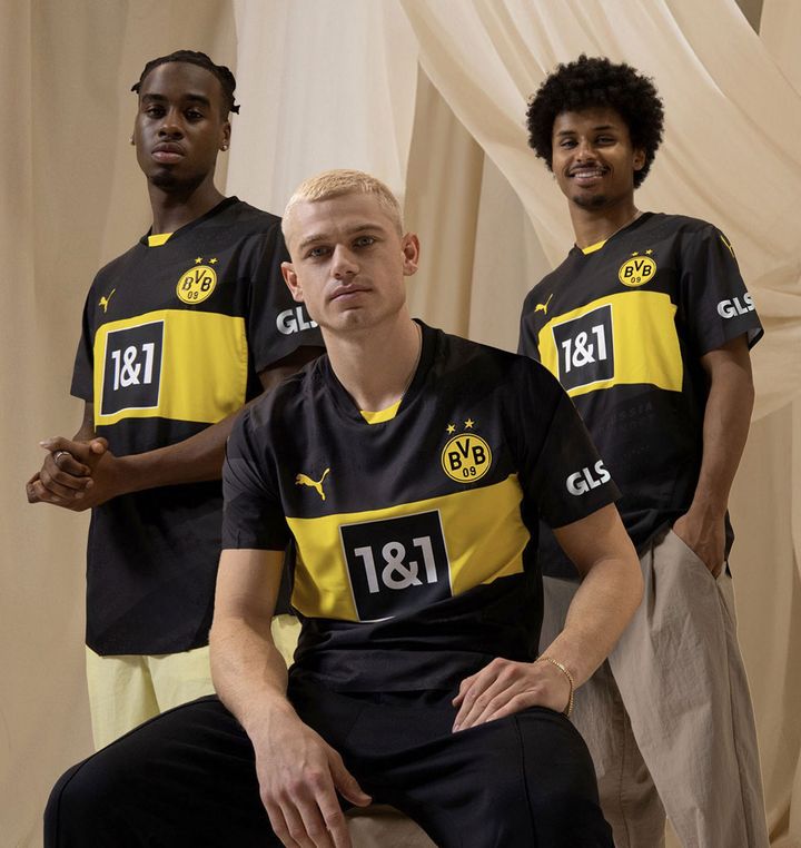 “手話と点字”をデザイン！ドルトムント、「あらゆる差別に絶対反対」の優しき新ユニフォームを発表