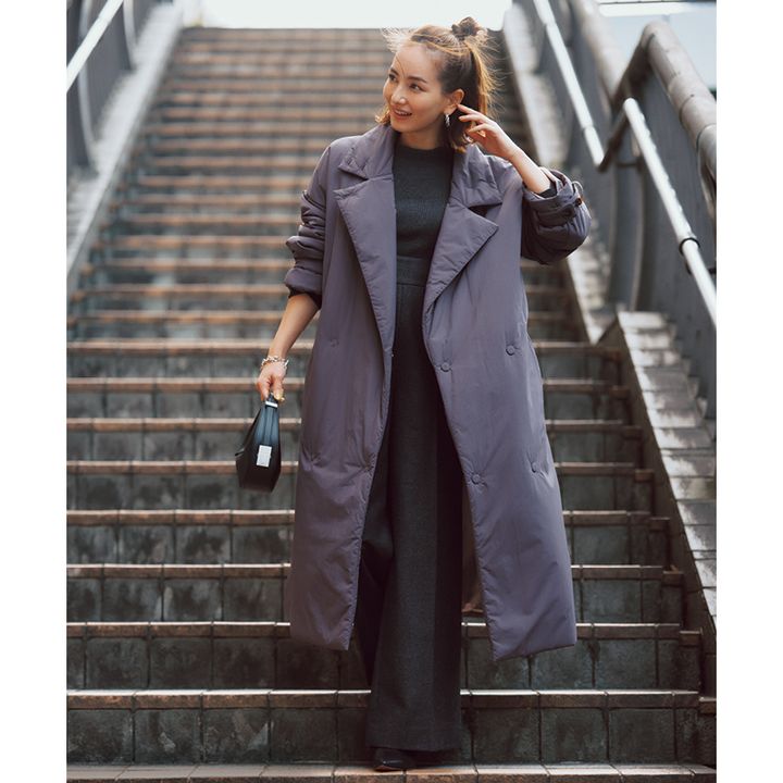 冬の保護者会コーデ：薄軽ダウンで軽やかな真冬の保護者会コーデ。