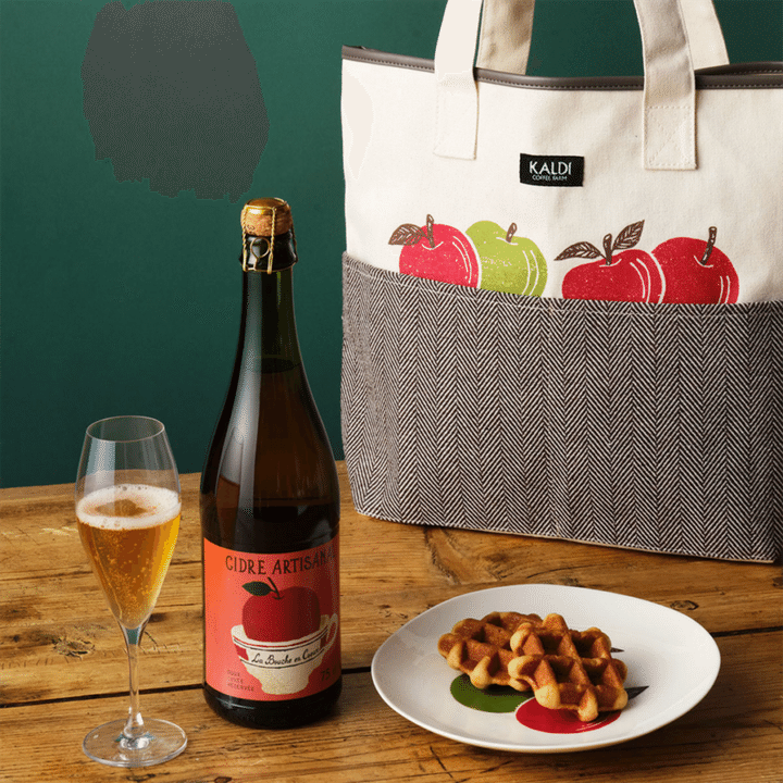 カルディ りんごバッグ