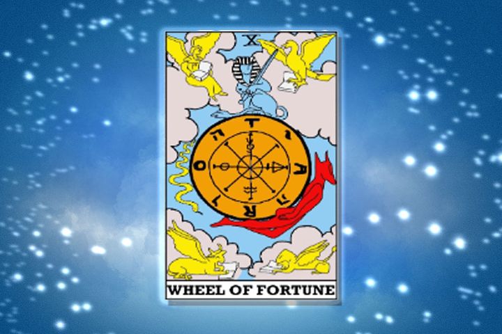 2枚のカードから直感で選ぶ