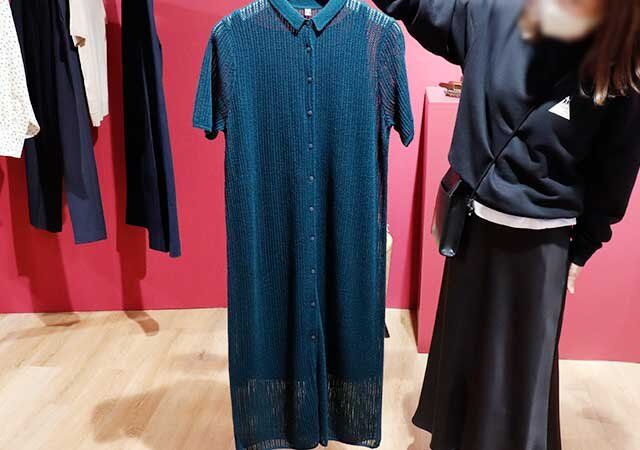 ユニクロの2024年秋冬新作ワンピース2