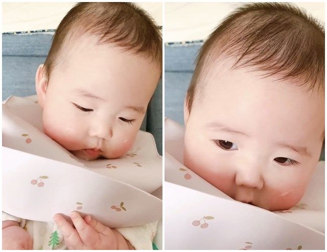 食後に物足りなくてスタイを舐めちゃう赤ちゃん