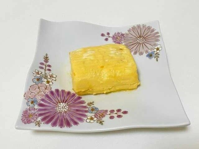 ダイソー レンジで簡単！だし巻きたまご 完成品