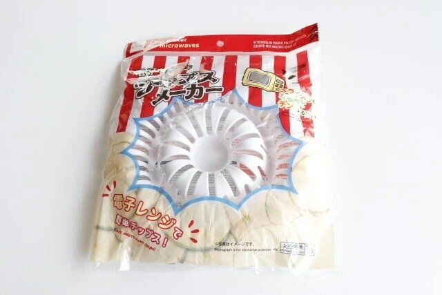 ダイソー 電子レンジチップスメーカー パッケージ