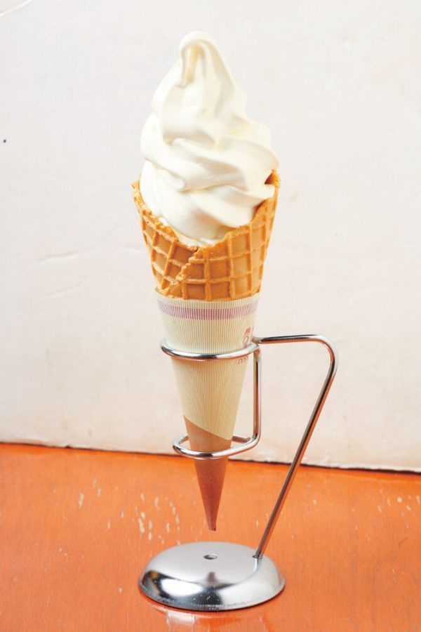 「ソフトクリーム」500円